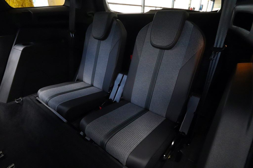 Peugeot 5008 BlueHDI 130 KS Tiptronik Allure 7-Sjedišta -Full LED-, fotografija 9