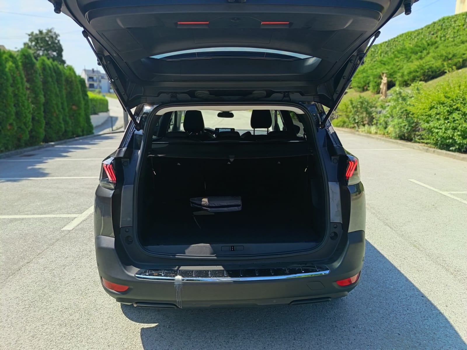 PEUGEOT 5008 ROADTRIP 1,5 BlueHDi 130 EAT8, 7 SJEDALA, fotografija 9