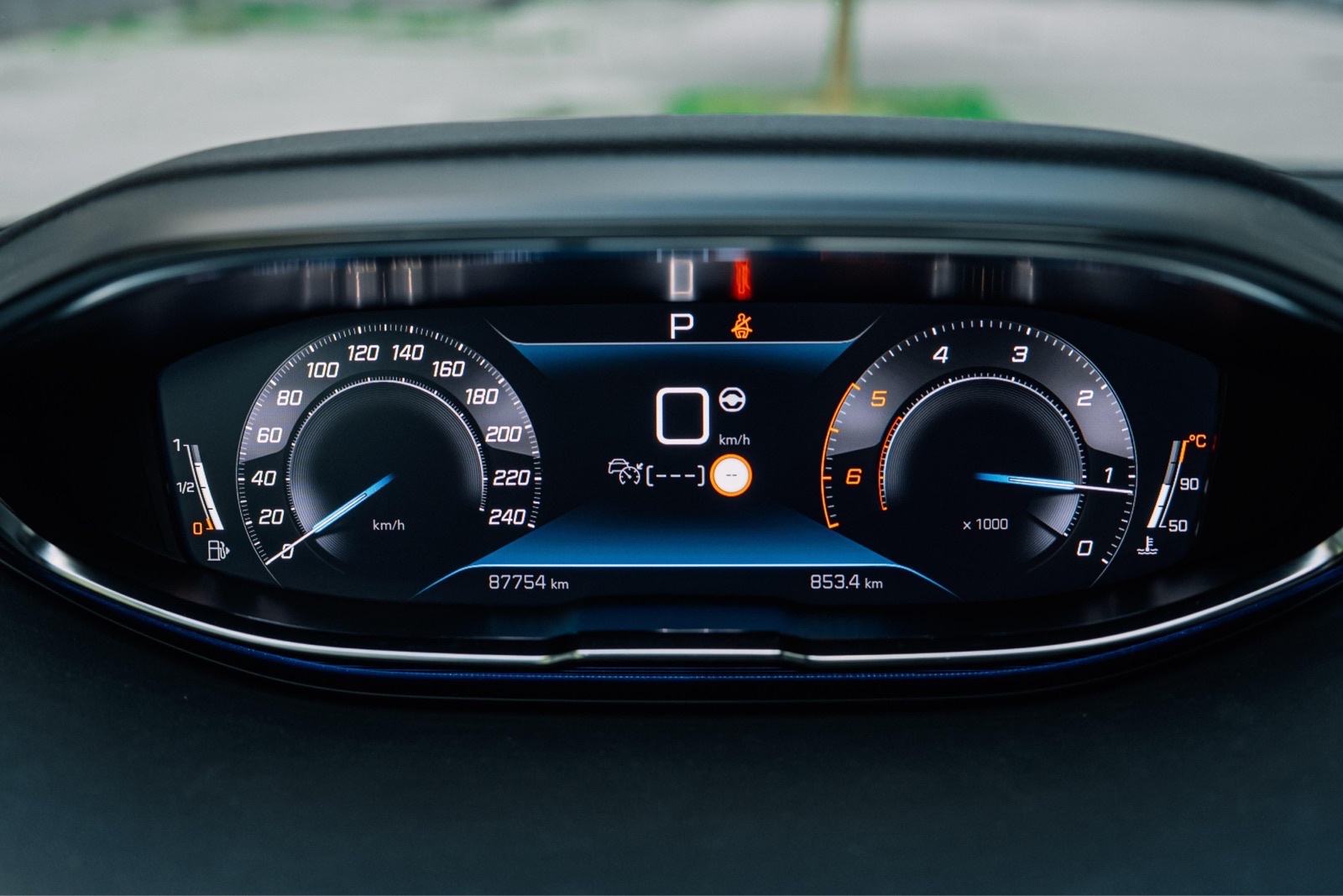 Peugeot 5008 1,5 BlueHDI 96 KW AUTOMATIK 7 SJEDALA, fotografija 12