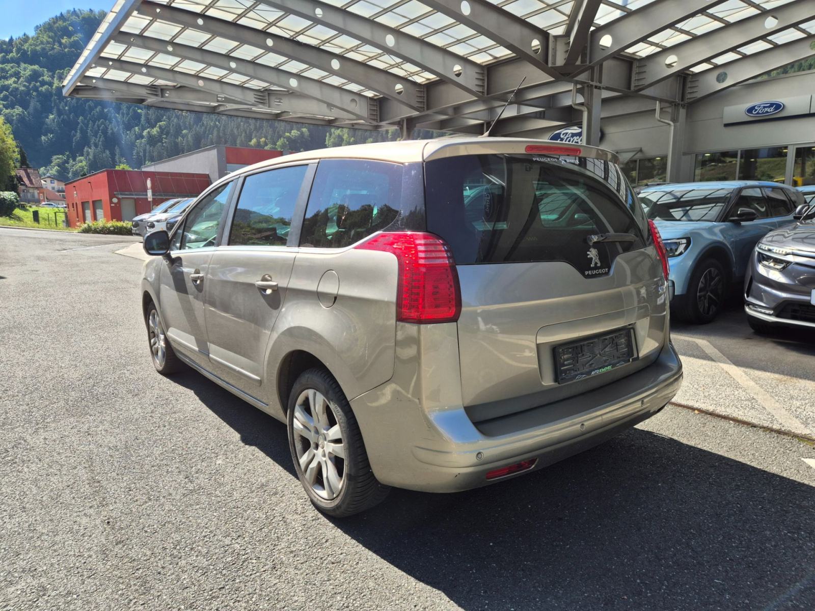 Peugeot 5008 STYLE 1.6 114PS M6-SLO-HUD-KAMERA-PDC-REDNISERVISI, fotografija 5