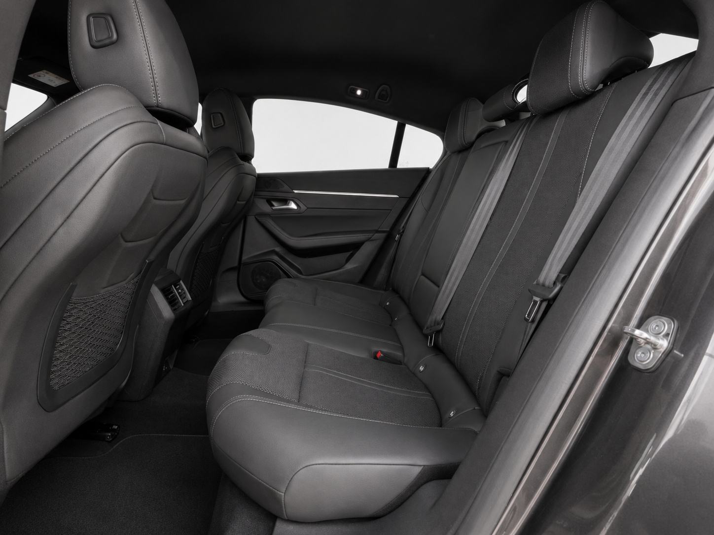 Peugeot 508 1.5BlueHDI 130 GT aut. - LED*AMBI*VIRTUAL*CAM*PDC*LEASING*, fotografija 12