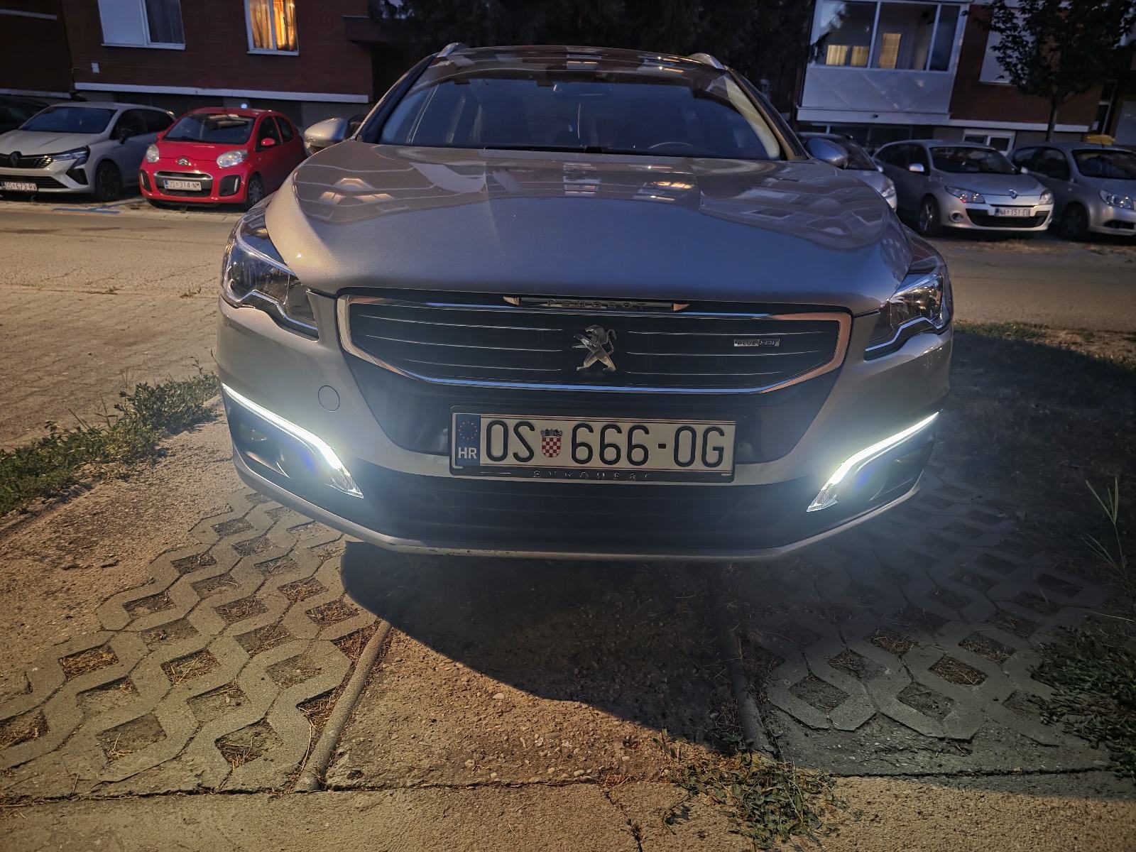 Peugeot 508 1,6 BlueHDi, fotografija 10
