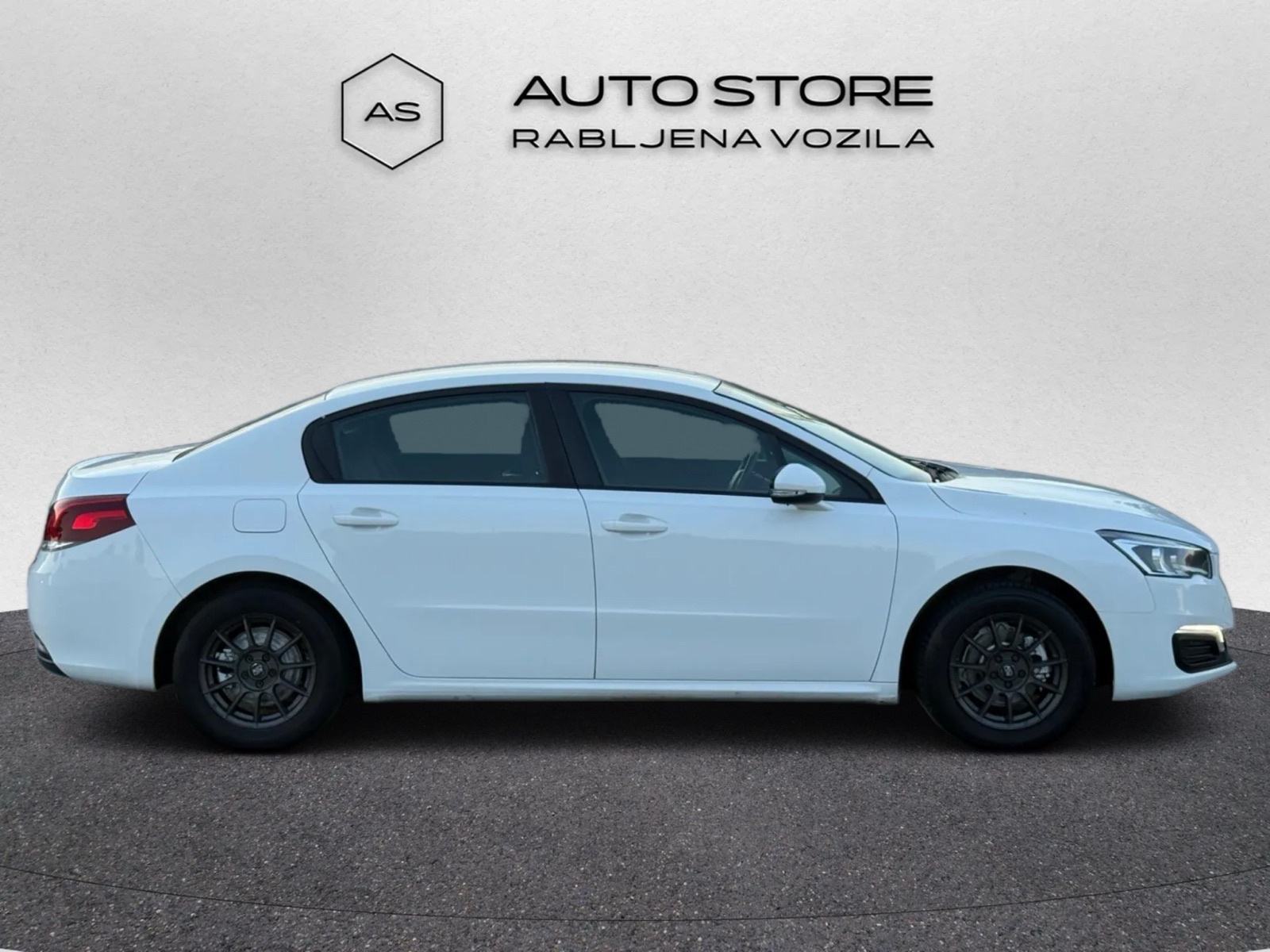 Peugeot 508 1,6 BlueHDi | VL. 5 GOD, TEMP., KLIMA, REG. 1/27, ZAMJENA, fotografija 6