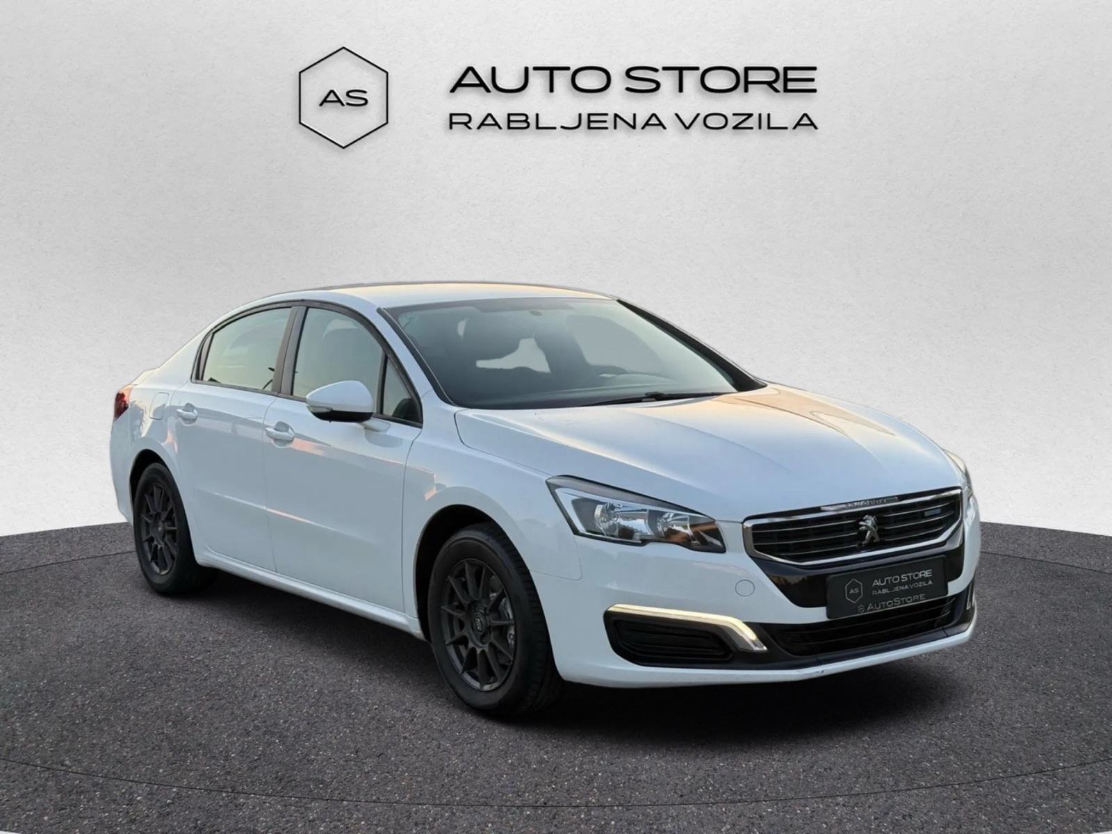 Peugeot 508 1,6 BlueHDi | VL. 5 GOD, TEMP., KLIMA, REG. 1/27, ZAMJENA, fotografija 7