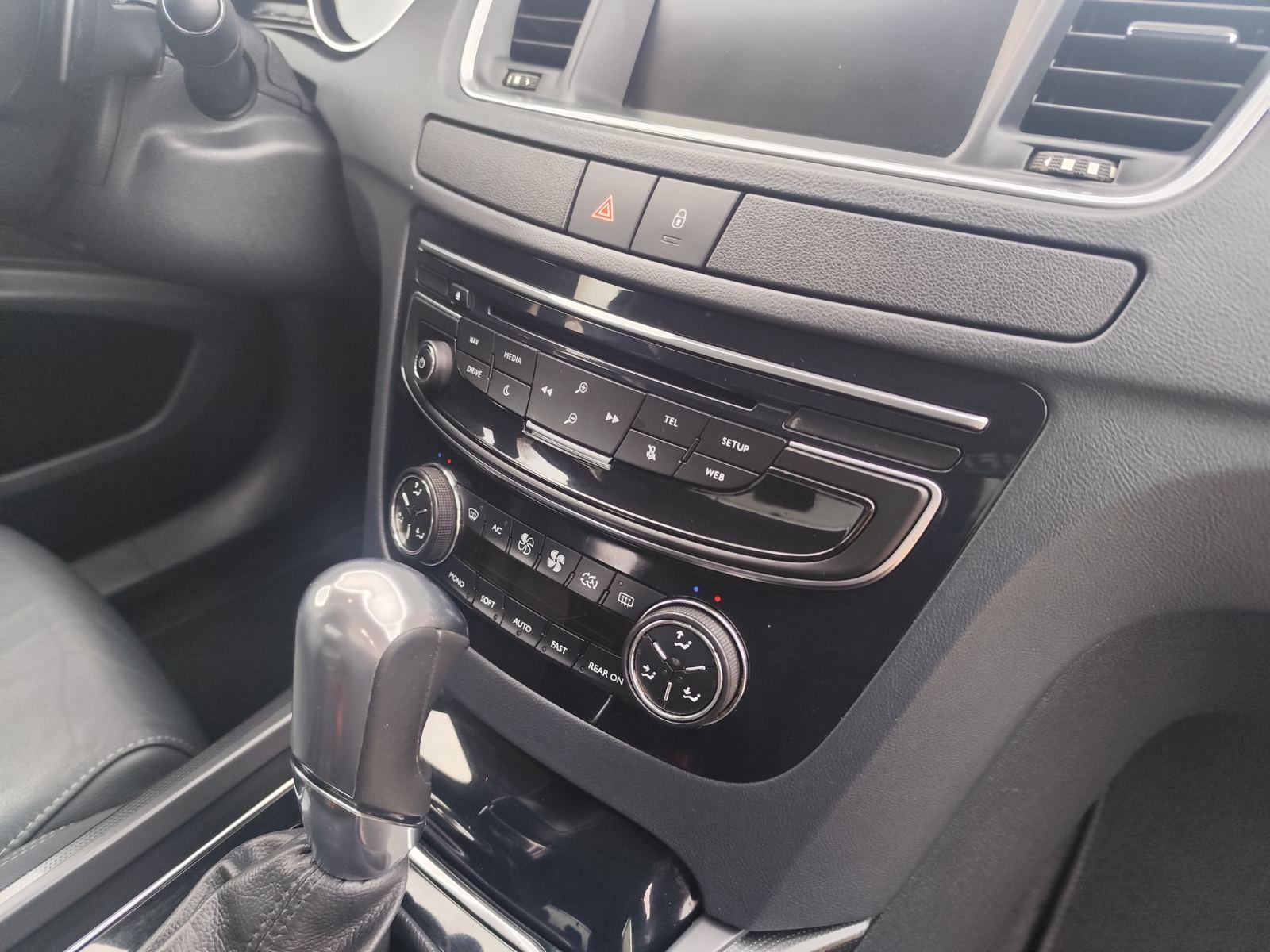 Peugeot 508 2,0 BlueHDi automatik, fotografija 17