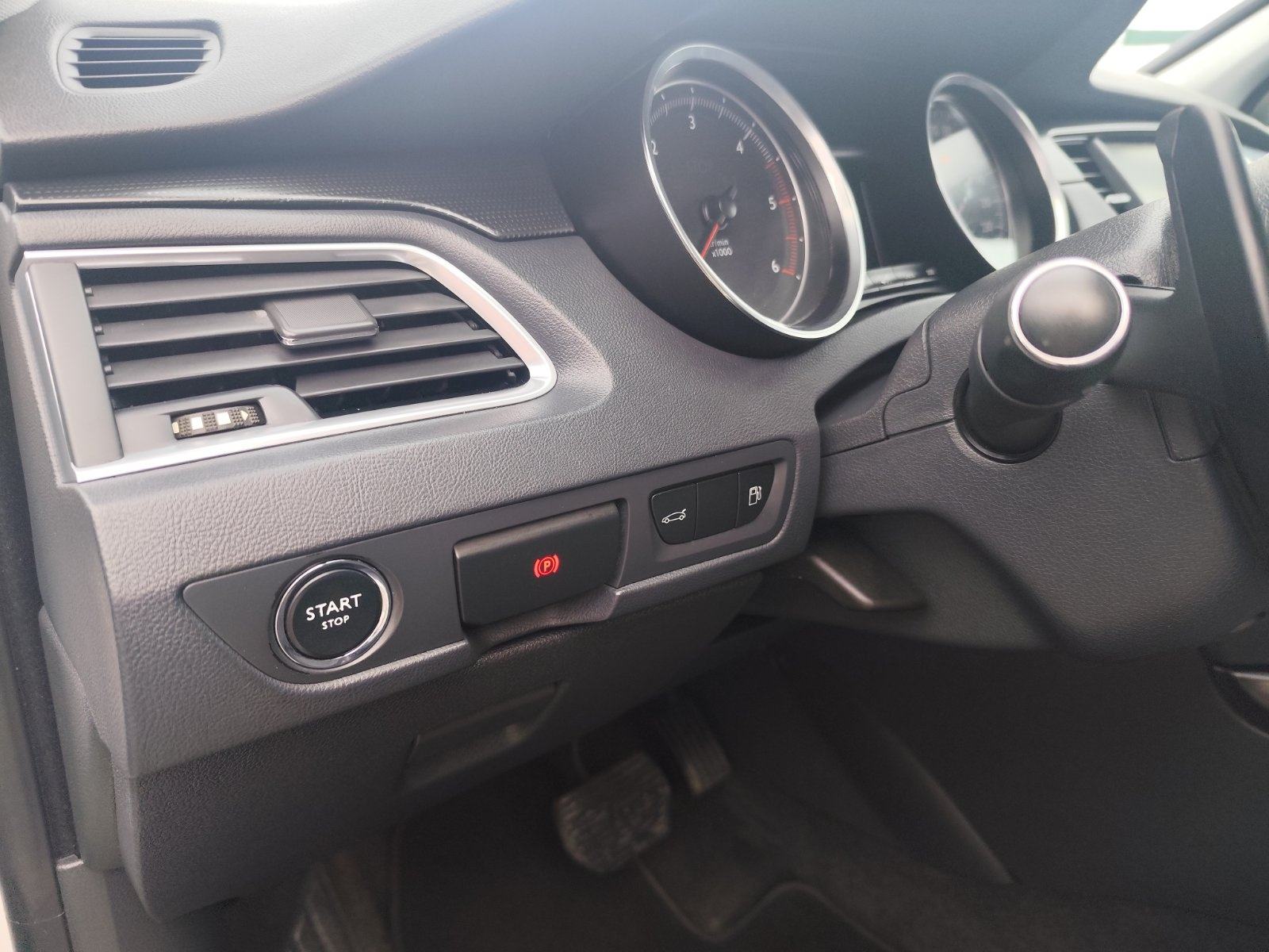 Peugeot 508 2,0 BlueHDi automatik, fotografija 19
