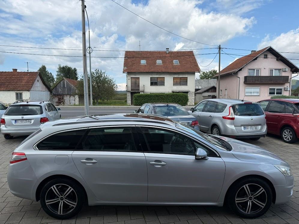 Peugeot 508 SW 2,0 HDi, fotografija 6