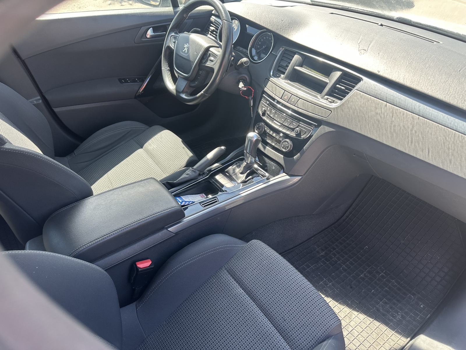 Peugeot 508 2,0 HDi, fotografija 13