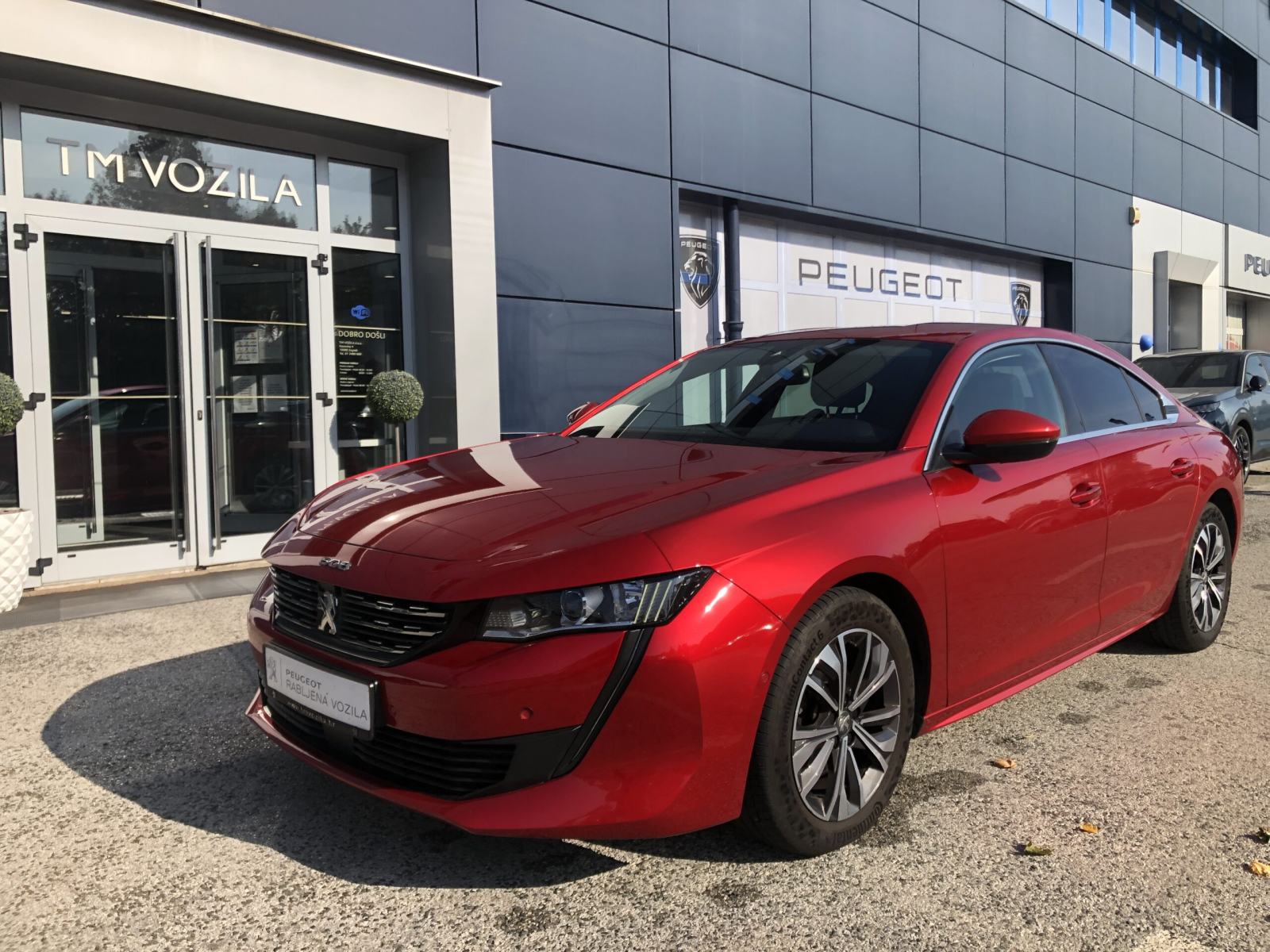 PEUGEOT 508 ALLURE 1,5 BLUEHDI 130 EAT8-AUTO, pogled izvana - slika 1