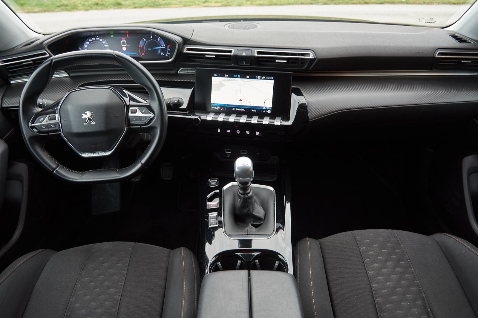 PEUGEOT 508 SW 1,5 Hdi BUSINESS 2019g. Servisna knjiga., fotografija 9