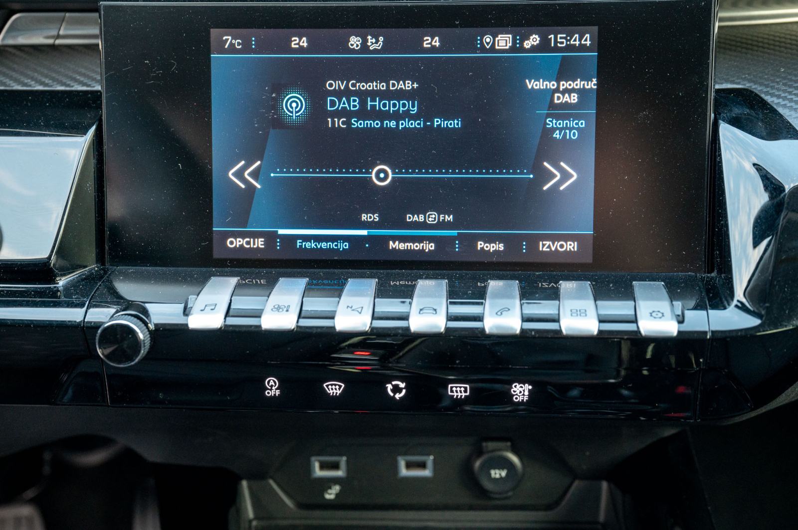PEUGEOT 508 SW 1,5 Hdi BUSINESS 2019g. Servisna knjiga., fotografija 16
