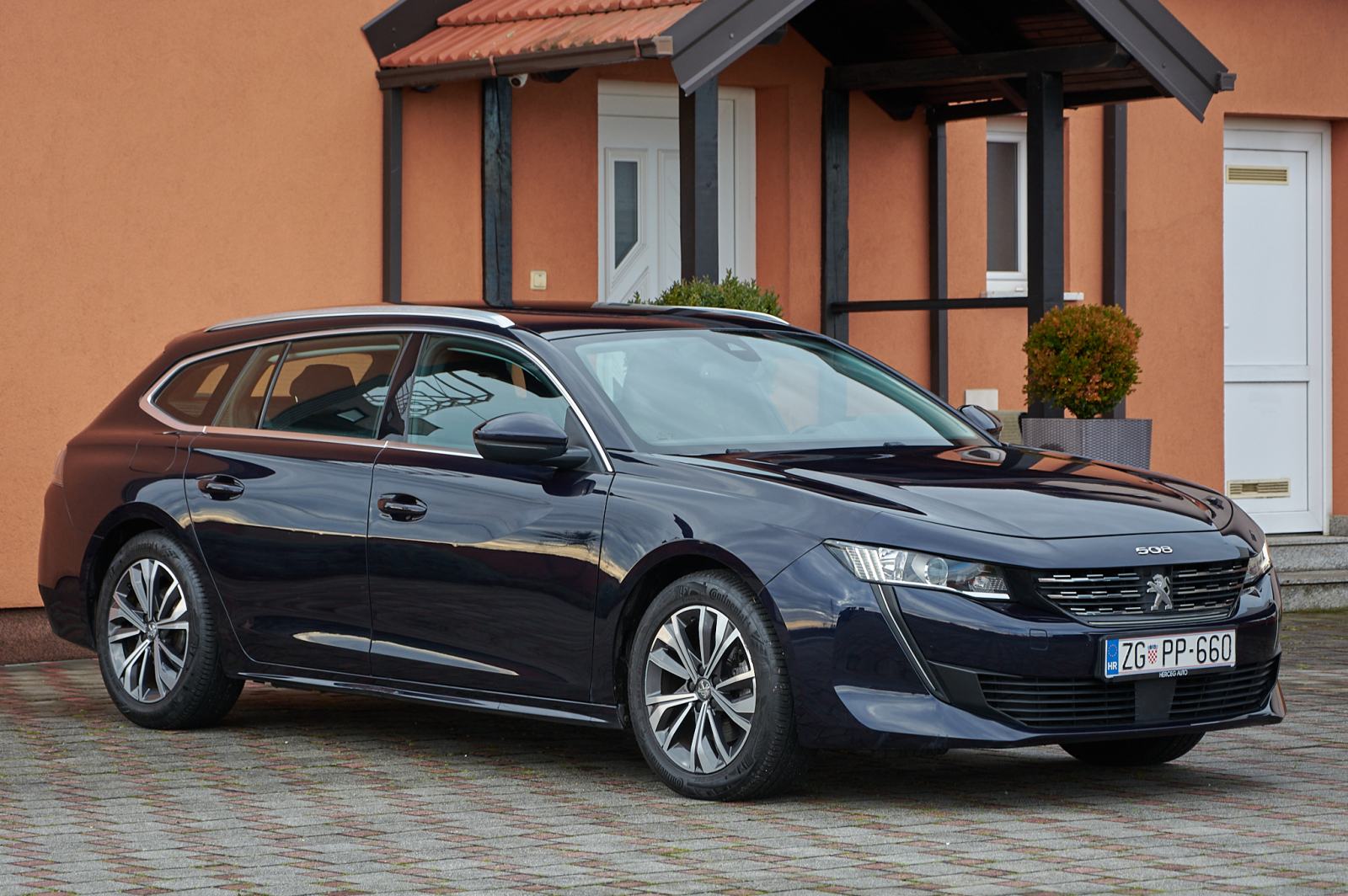 PEUGEOT 508 SW 1,5 Hdi BUSINESS 2019g. Servisna knjiga., fotografija 8