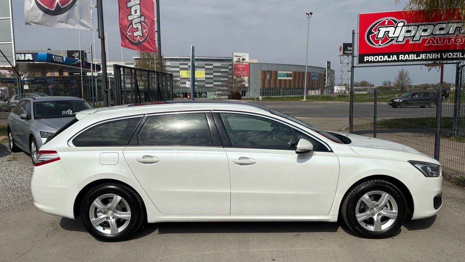 Peugeot 508 SW 1,6 HDI REG:01/2027 - NAVI - PANORAMA - AUTOKREDIT, fotografija 7