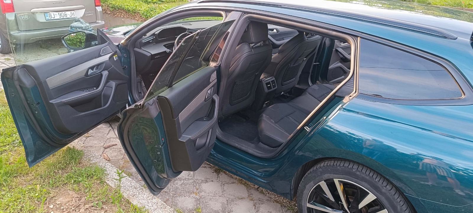 Peugeot 508 SW GT, fotografija 11