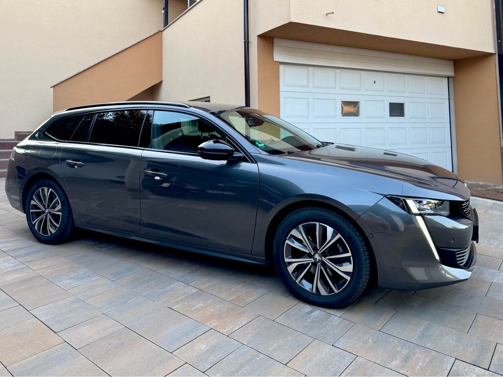Peugeot 508 SW 508 automatik,samo 43000km,full led,ACC,kamera 360*PDV!, fotografija 6