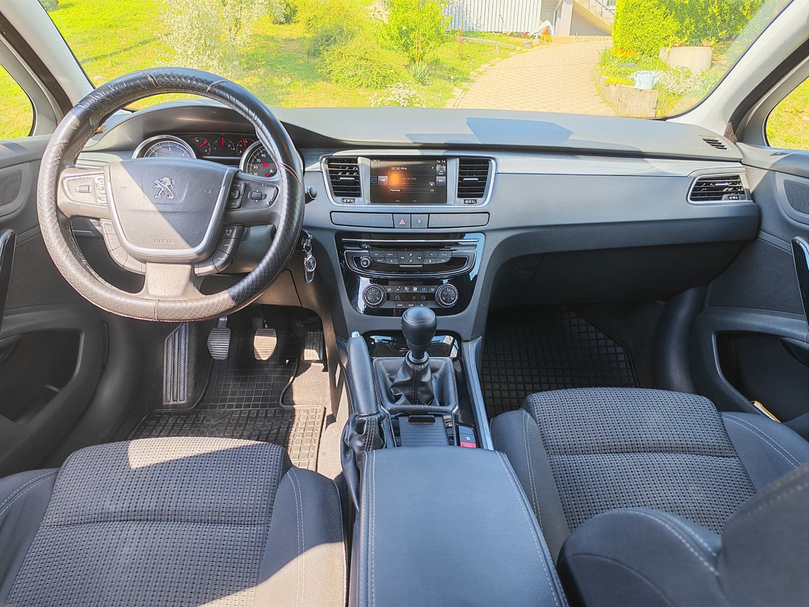 Peugeot 508 SW 2.0 BlueHDI (2015) - 110kW, fotografija 11