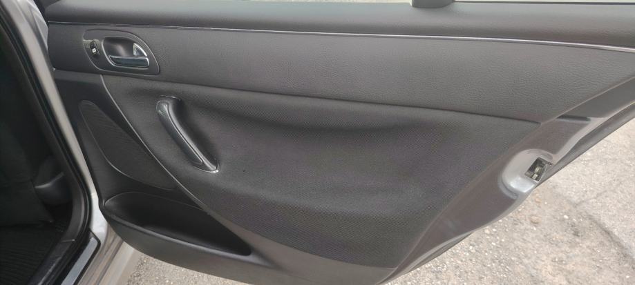 Peugeot 607 2,0 HDi, fotografija 13