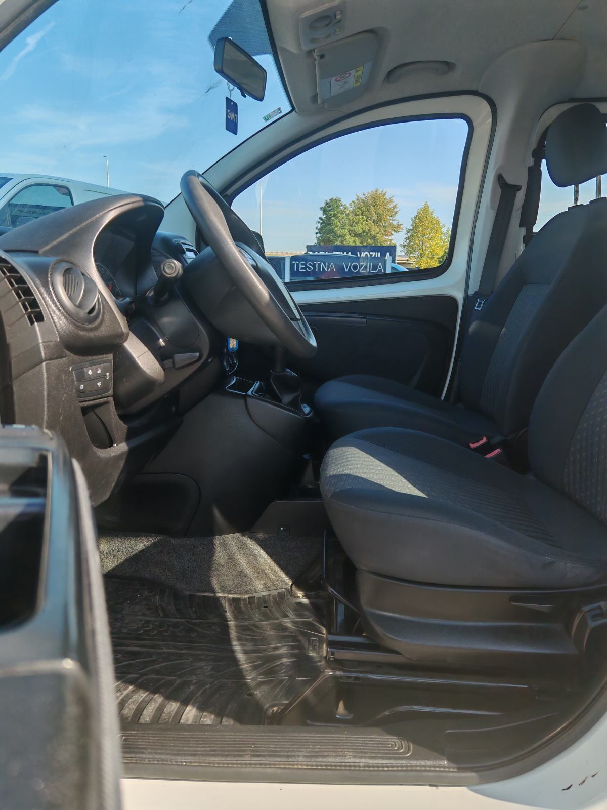 Peugeot Bipper 1.3 HDI, pogled izvana - slika 5
