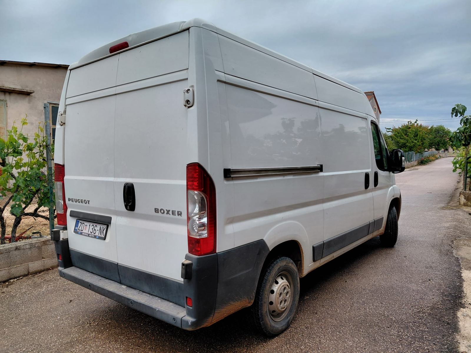 Peugeot Boxer 2.2 HDi-Cijena po dogovoru, fotografija 3