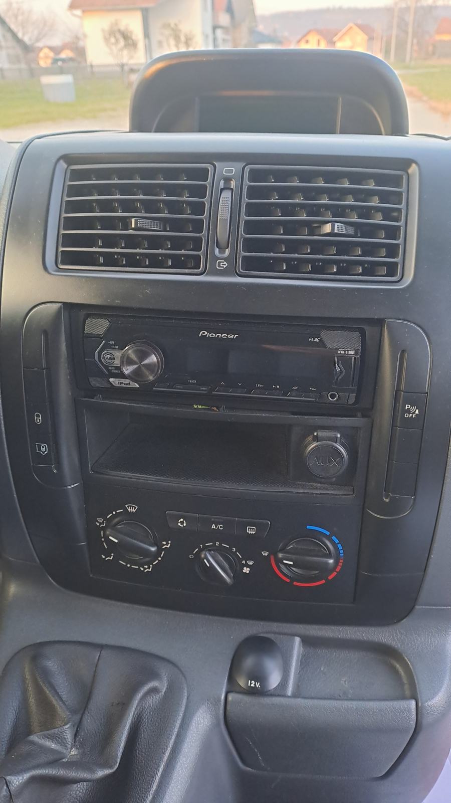 Peugeot Expert 1.6 HDI-2015gd.md-KLIMA-park.senzori,3sjedala,KARTICE, fotografija 16