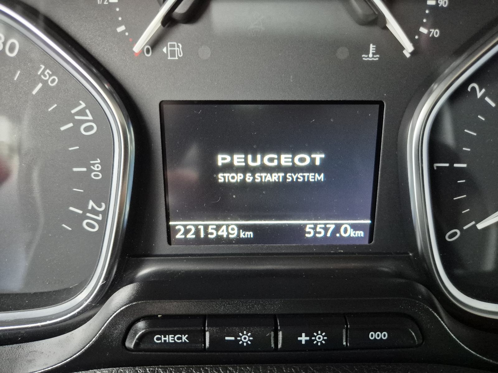 Peugeot Expert Traveller 2.0 BHDI automatik, 8+1 sjedala, garancija.., fotografija 14