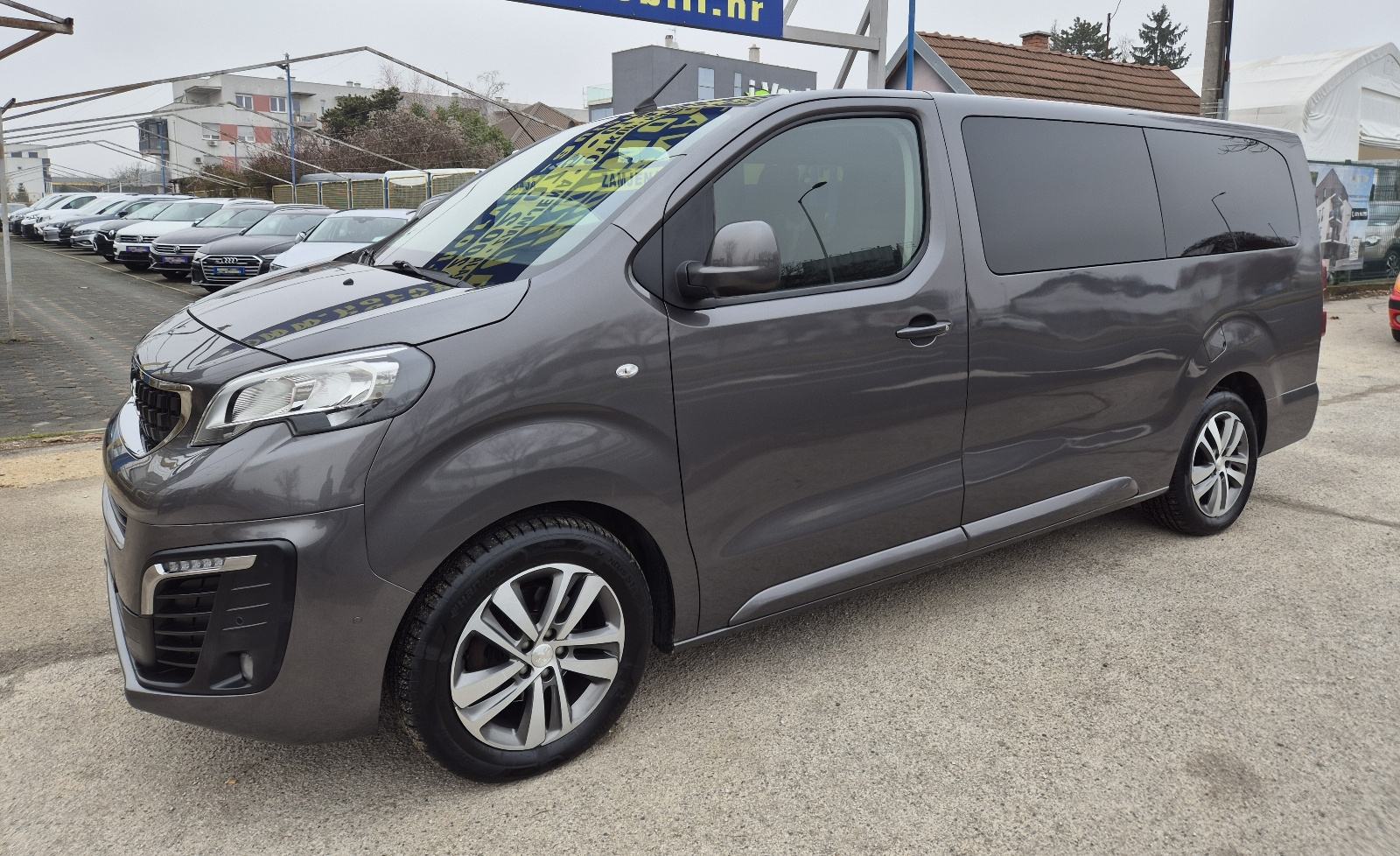 Peugeot Expert Traveller 2.0 BHDI automatik, 8+1 sjedala, garancija.., fotografija 3