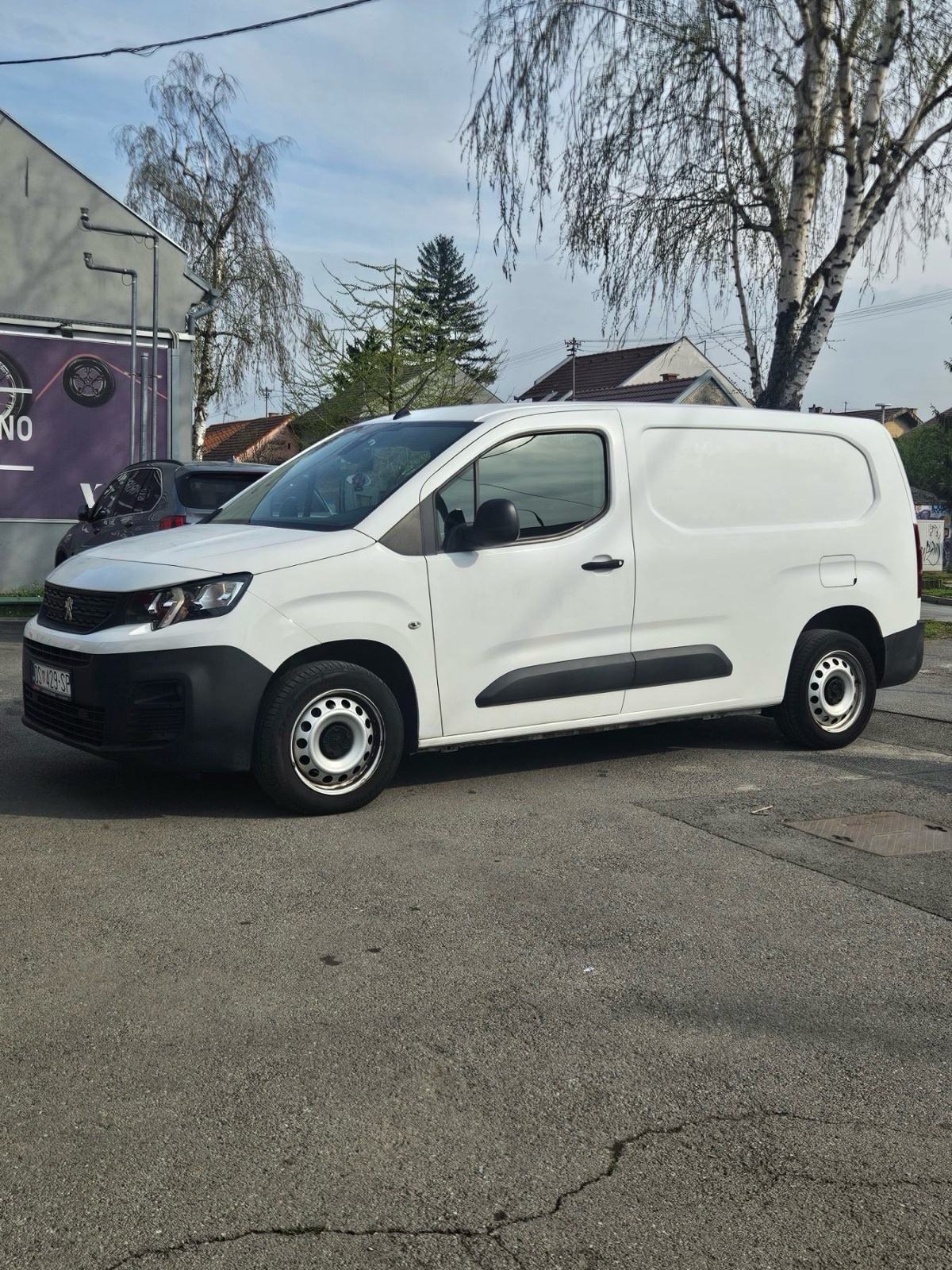 Peugeot Partner L2 1.5 BlueHDi, 3 sjedala! Reg. do 03/2027., održavan!, fotografija 2