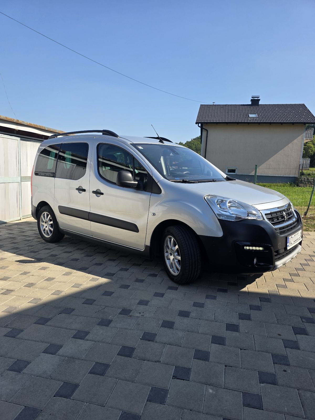 Peugeot Partner 1,6 BlueHDi, fotografija 4