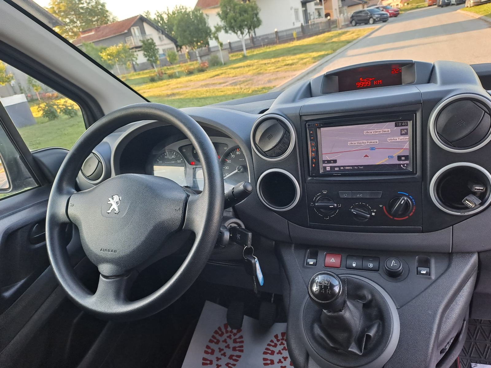 Peugeot Partner 1,6 HDi-2019gd.md-KLIMA, u PDV-u,157tkm,navigacijaKART, fotografija 13