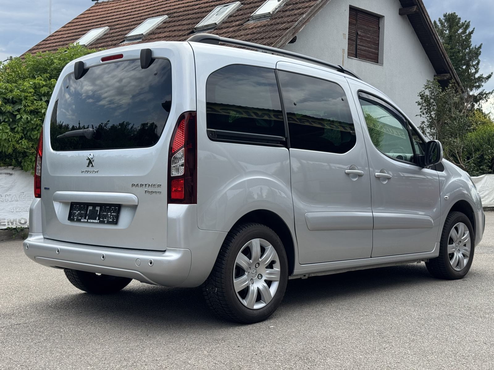 Peugeot Partner Tepee 1,6 BlueHDi ALLURE #149.000 #SERVISNA#GARANCIJA#, fotografija 5
