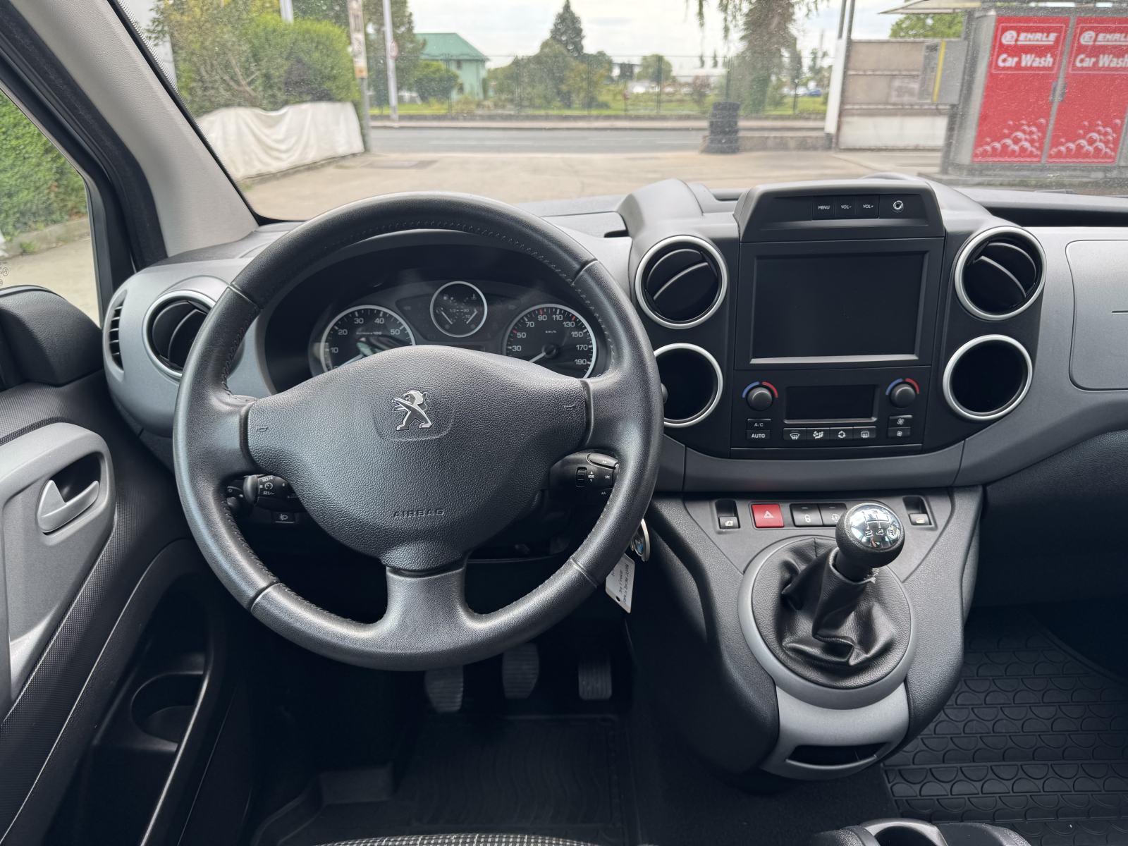 Peugeot Partner Tepee 1,6 BlueHDi ALLURE #149.000 #SERVISNA#GARANCIJA#, fotografija 10