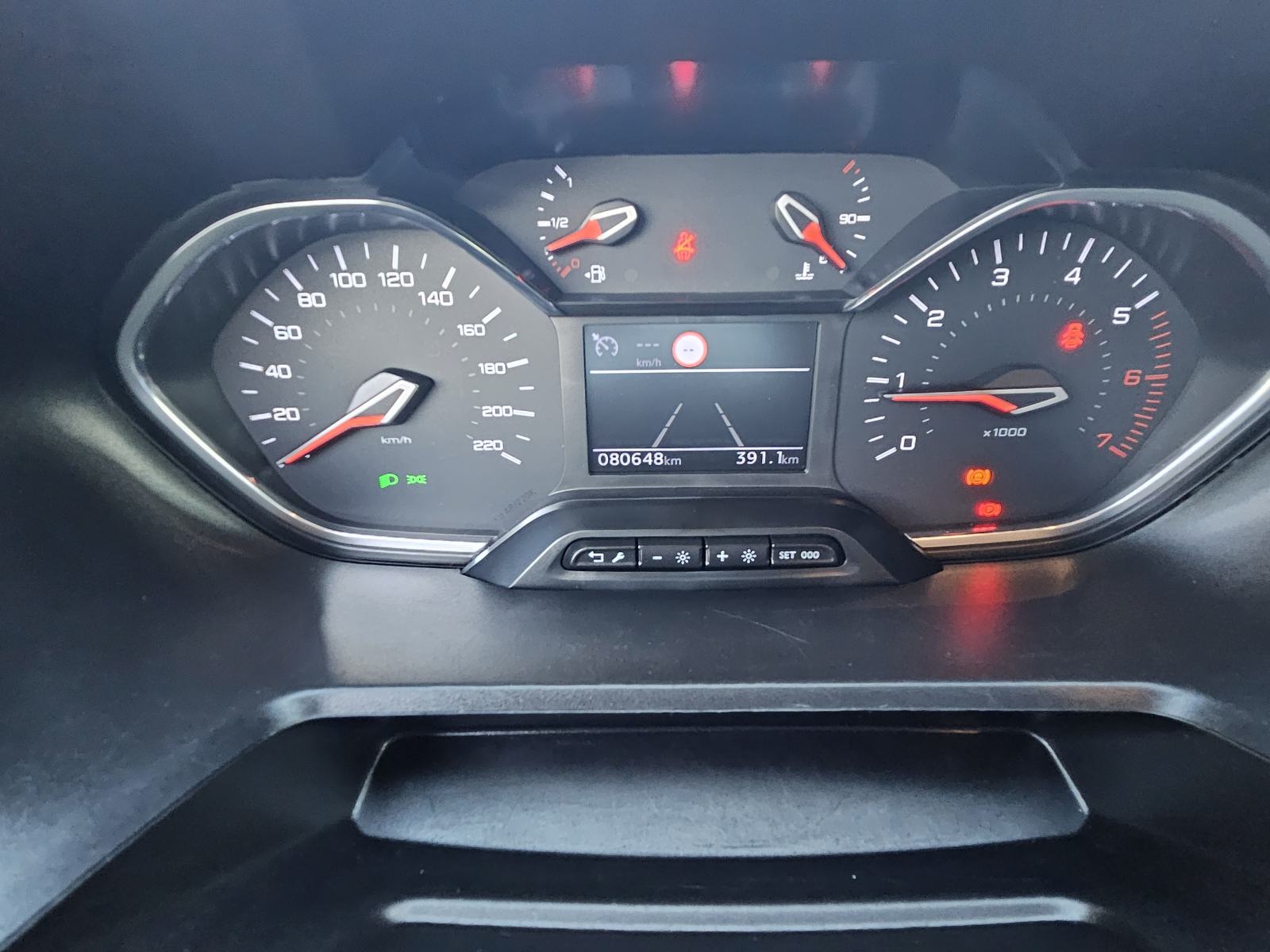 Peugeot Rifter 1,5 BlueHDI * 2021 *80 000 km * TOP STANJE, NAVI, LED, fotografija 13