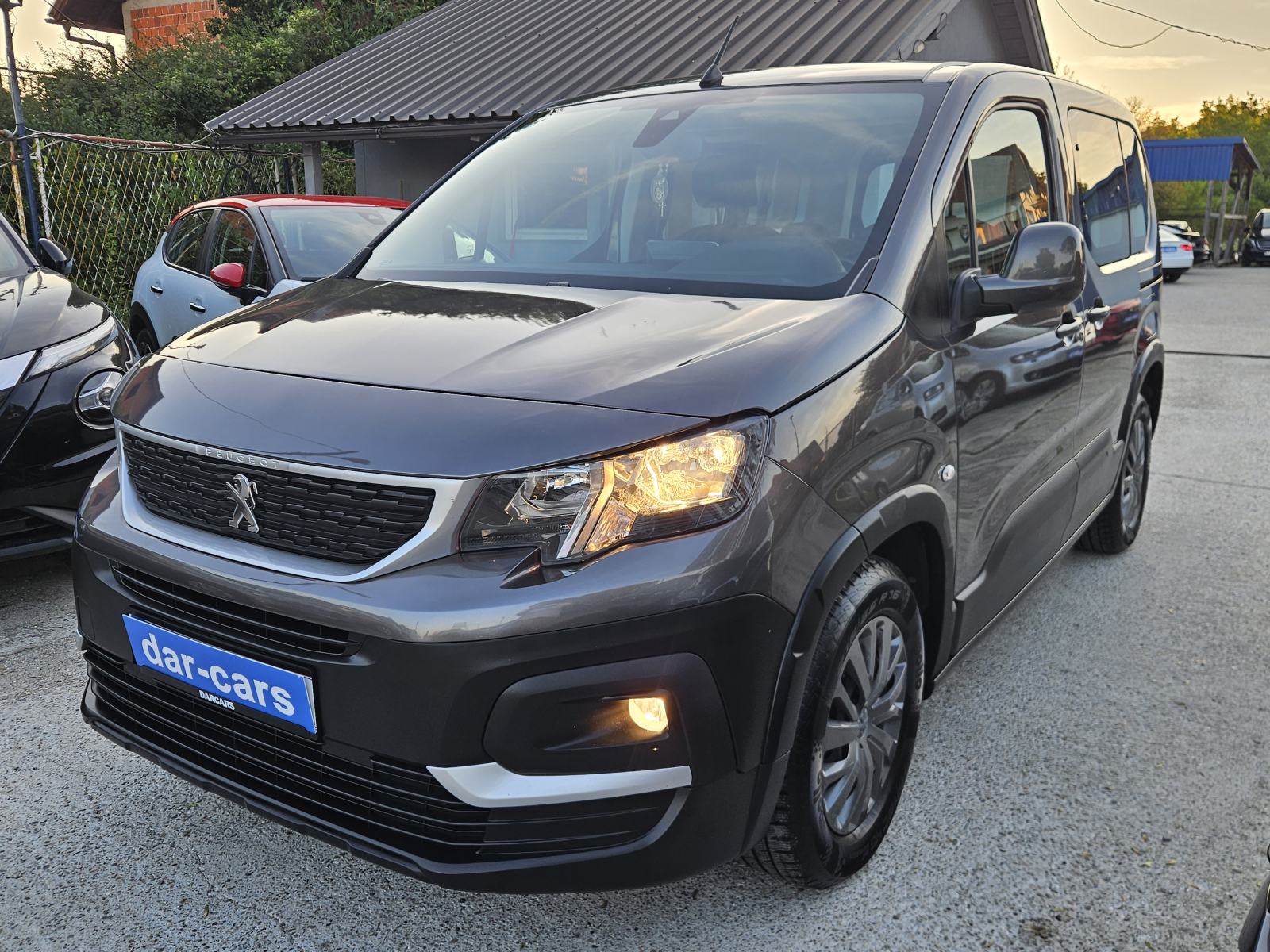 Peugeot Rifter 1,5 BlueHDI * 2021 *80 000 km * TOP STANJE, NAVI, LED, fotografija 4