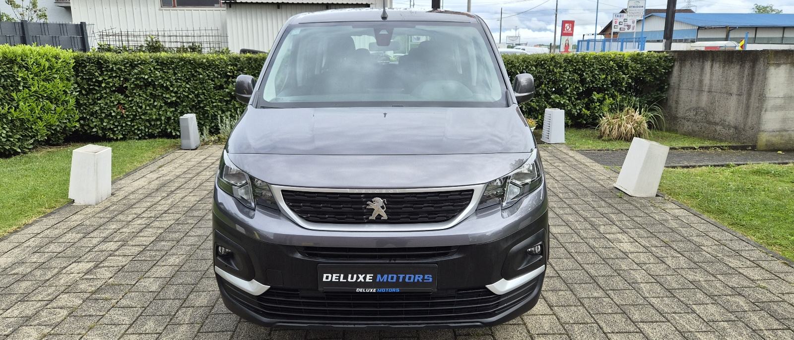 Peugeot Rifter 1,5 BlueHDI STYLE L2 7 SJEDALA KAO NOVO HR VOZILO, pogled izvana - slika 1