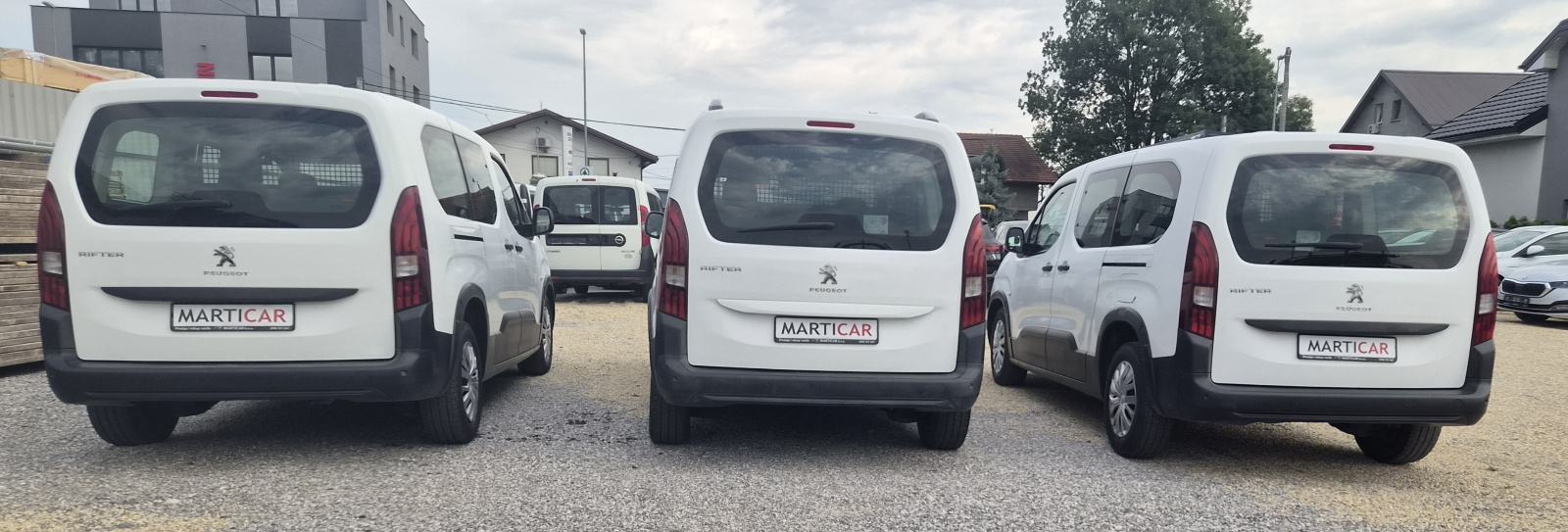 Peugeot Rifter 1,5 N1 5 SJEDALA REG. 09/26 HR VOZILO U PDV-u SERVISNA, fotografija 2
