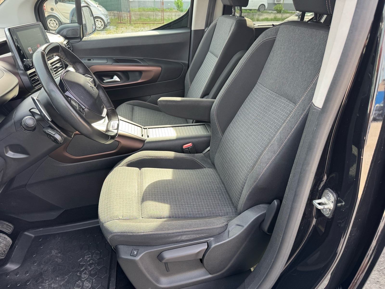 Peugeot Rifter, GT-Line, 1.5 diesel, Automatik, PRVI VLASNIK !, fotografija 18