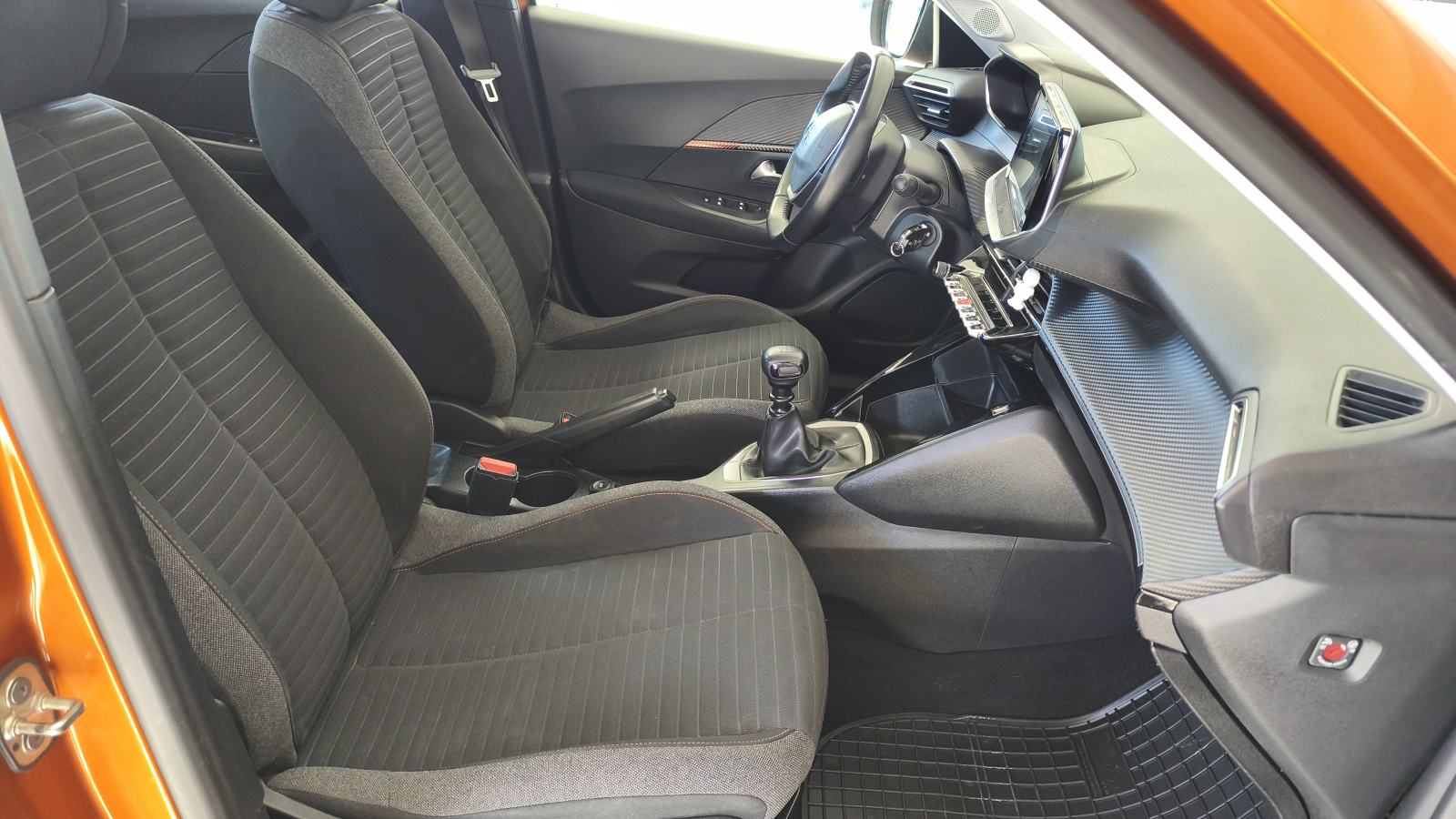 Peugeot 2008,1.2,100ks,2020g,EURO6,reg12/26, 6brz,102tkm,veliki servis, fotografija 4