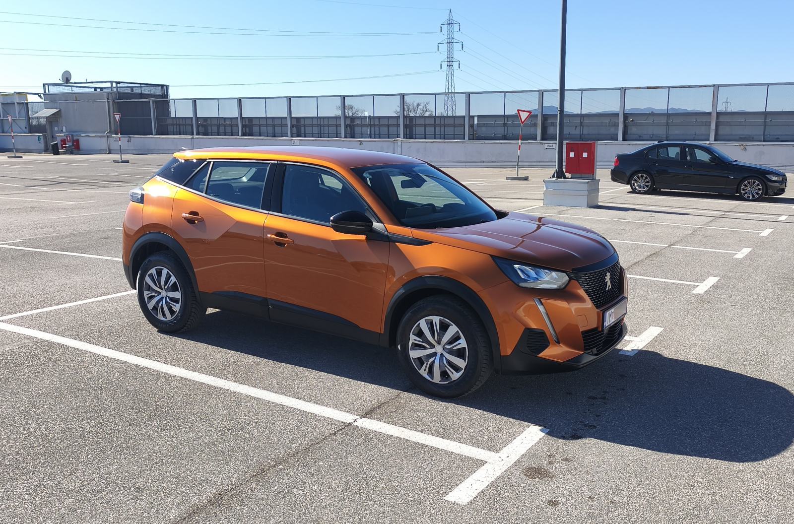 Peugeot 2008,1.2,100ks,2020g,EURO6,reg12/26, 6brz,102tkm,veliki servis, fotografija 2