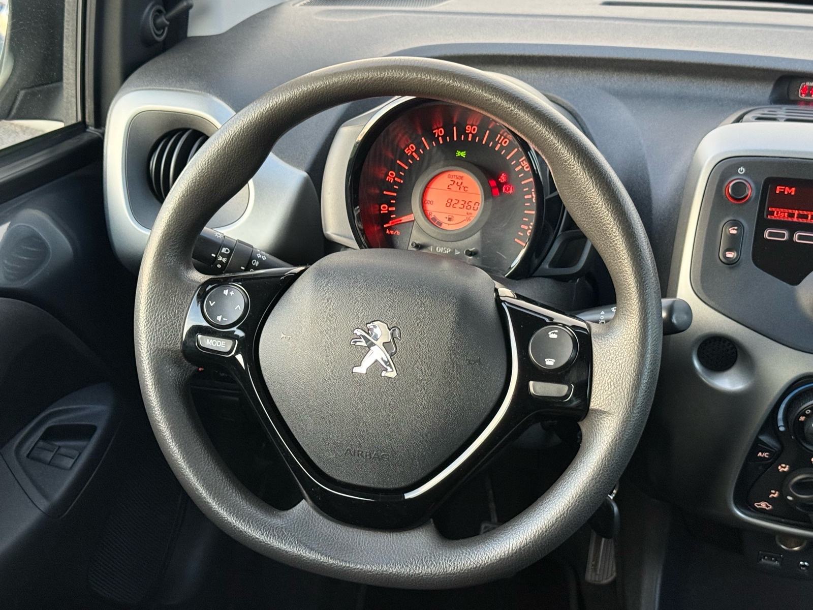 PEUGET 108-KLIMA-83000KM-5 VRATA-LED DNEVNA SVIJETLA-, fotografija 10