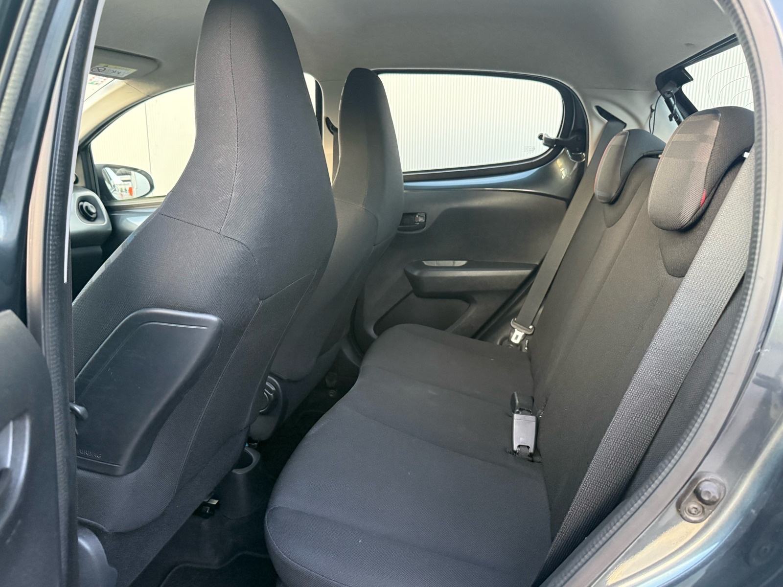 PEUGET 108-KLIMA-83000KM-5 VRATA-LED DNEVNA SVIJETLA-, fotografija 17