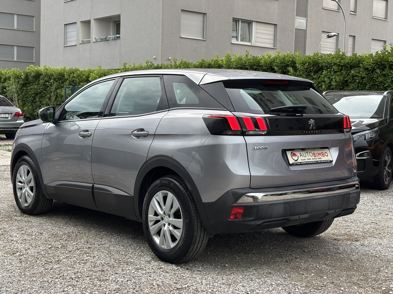 PEUGOT 3008 1,6 BlueHDI 2018 GODINA TOP STANJE KAO NOVO CIJENA 13,200€, fotografija 5