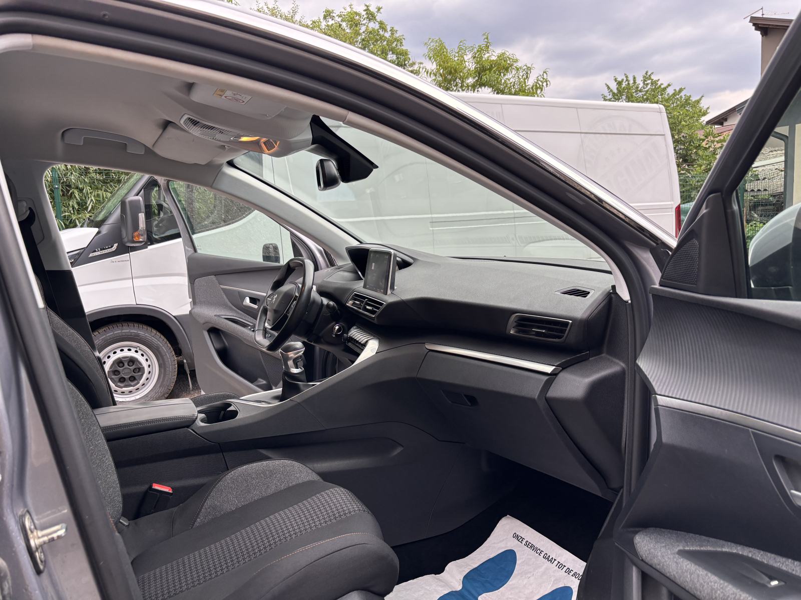 PEUGOT 3008 1,6 BlueHDI 2018 GODINA TOP STANJE KAO NOVO CIJENA 13,200€, fotografija 12