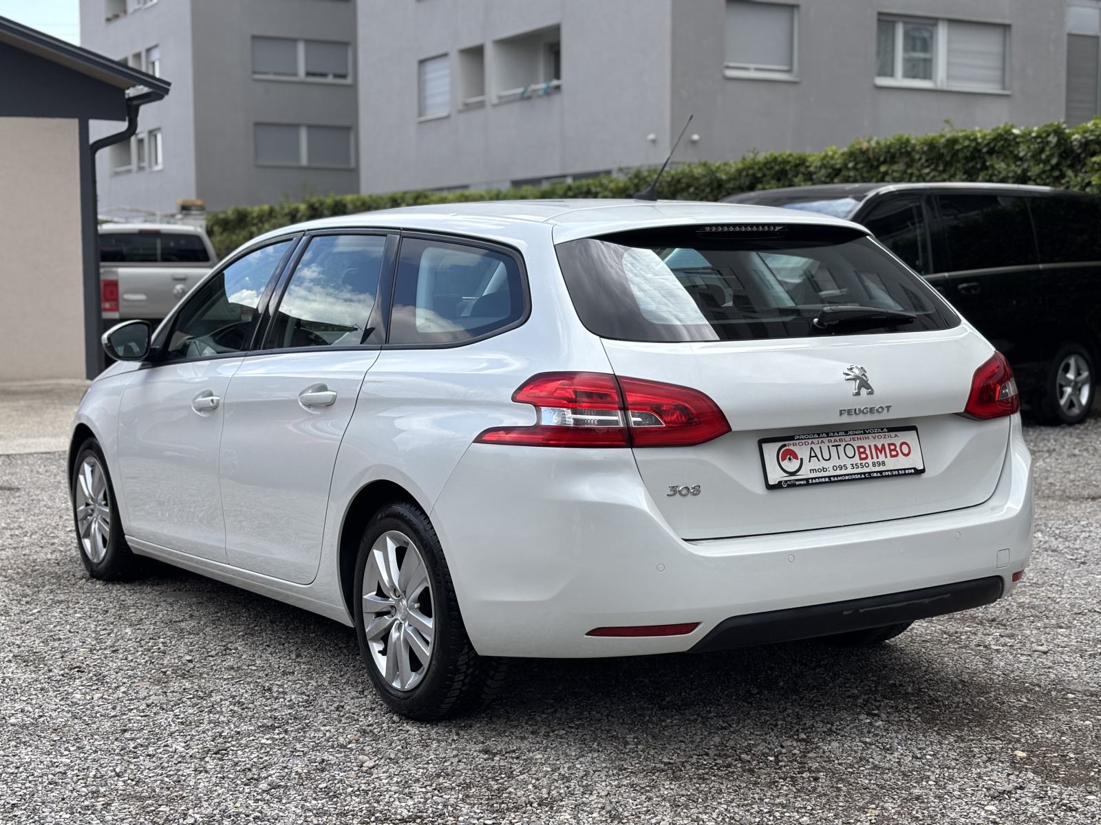 PEUGOT 308 SW 1,6 BlueHDi 6BRZINA 2016 GOD TOP STANJE CIJENA 7,900€!!, fotografija 5