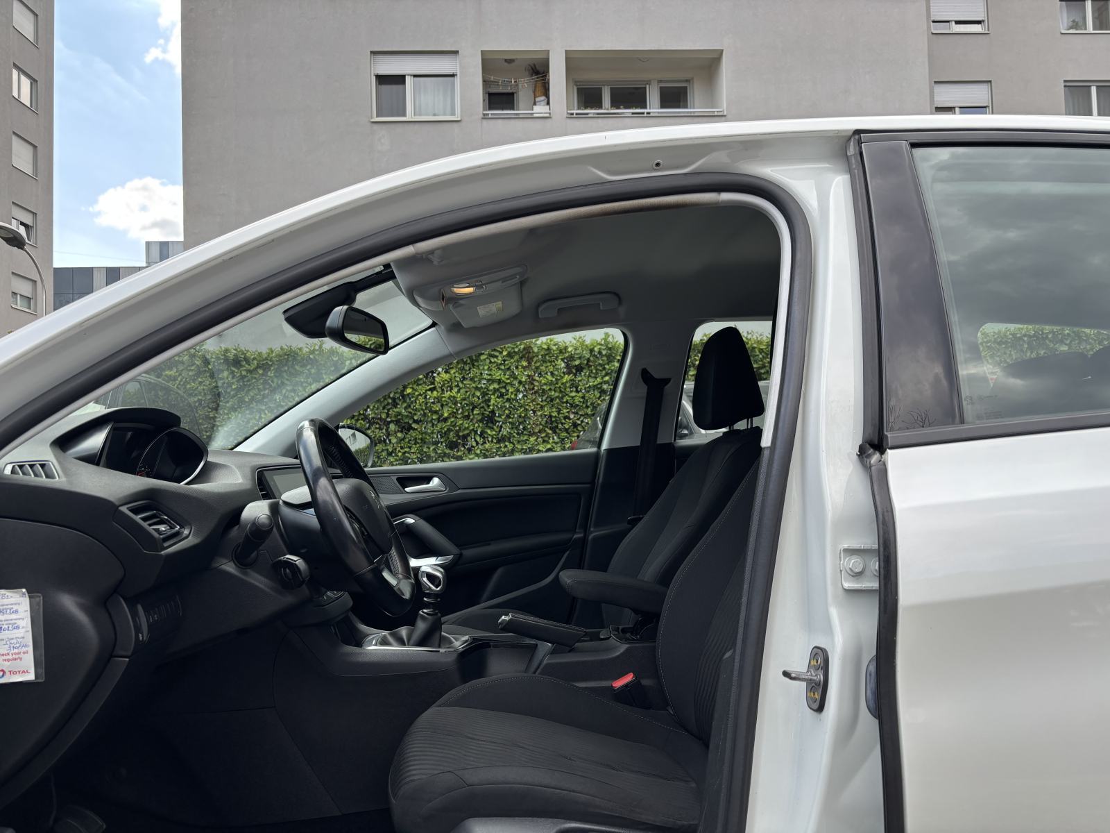 PEUGOT 308 SW 1,6 BlueHDi 6BRZINA 2016 GOD TOP STANJE CIJENA 7,900€!!, fotografija 10