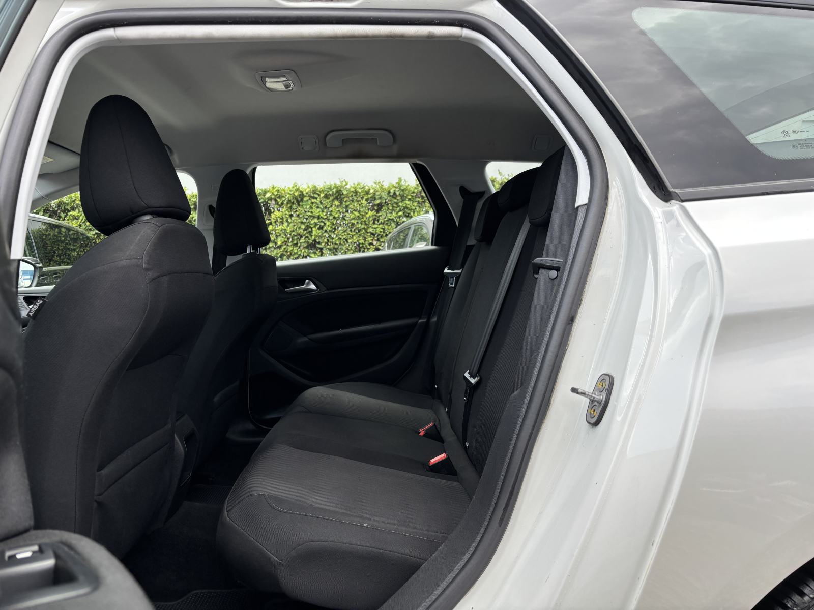 PEUGOT 308 SW 1,6 BlueHDi 6BRZINA 2016 GOD TOP STANJE CIJENA 7,900€!!, fotografija 9