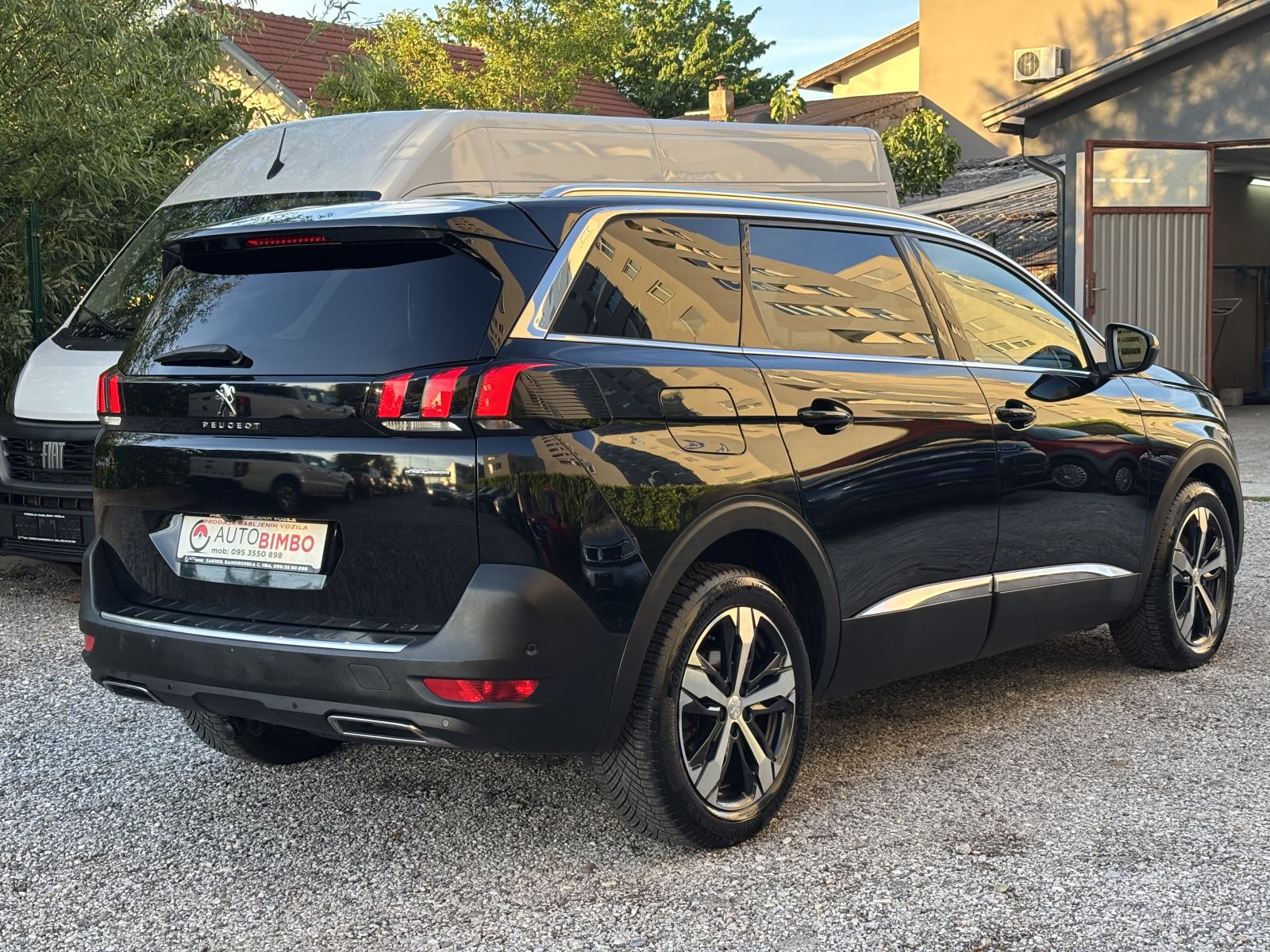 PEUGOT 5008 1,6 BlueHDI AUTOMATIK GT-LINE TOP STANJE CIJENA 16,900€!!!, fotografija 6