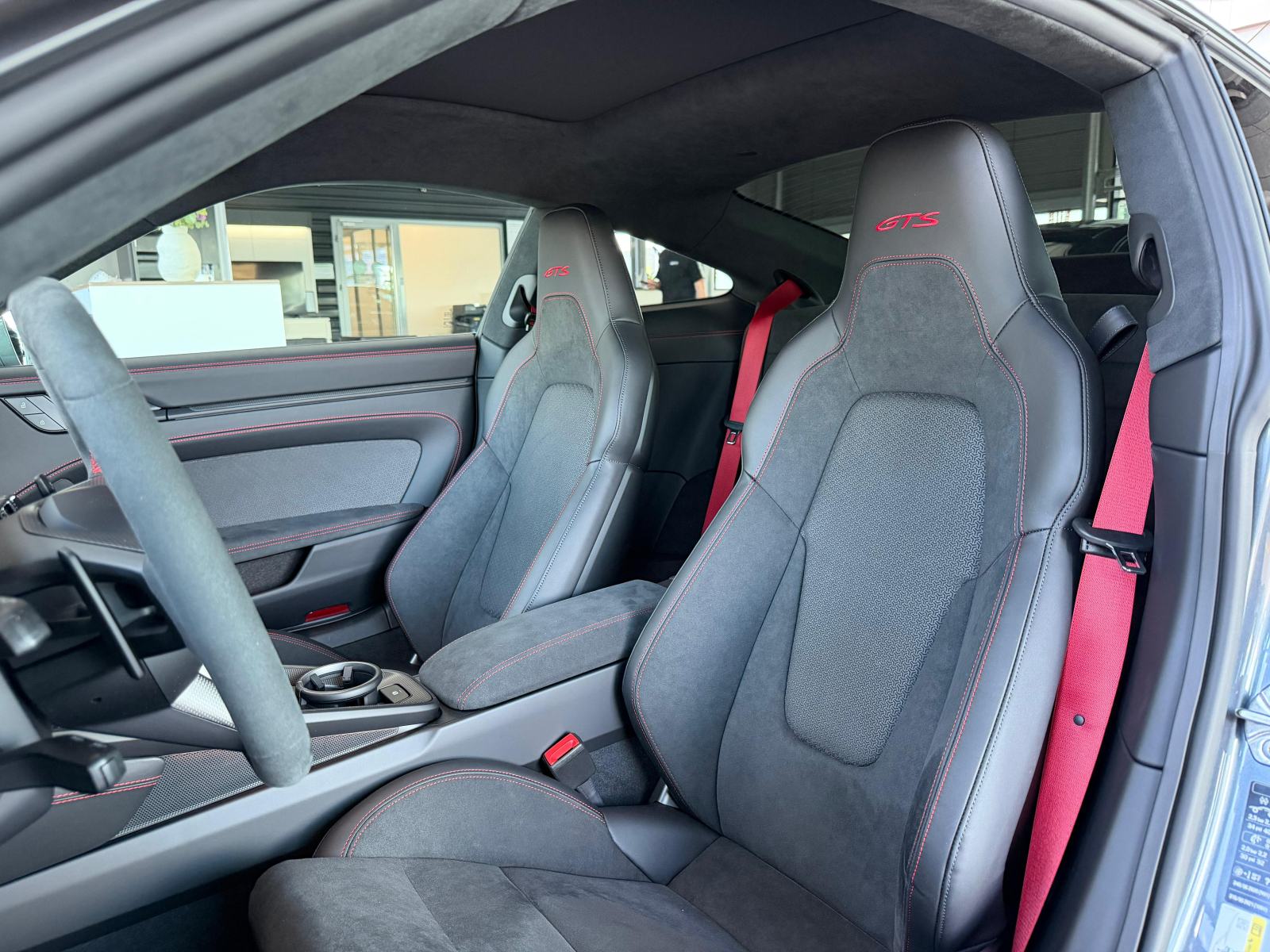 Porsche 911 2GTS 992.2 by Classe, u PDVu, dugoročni najam, fotografija 10
