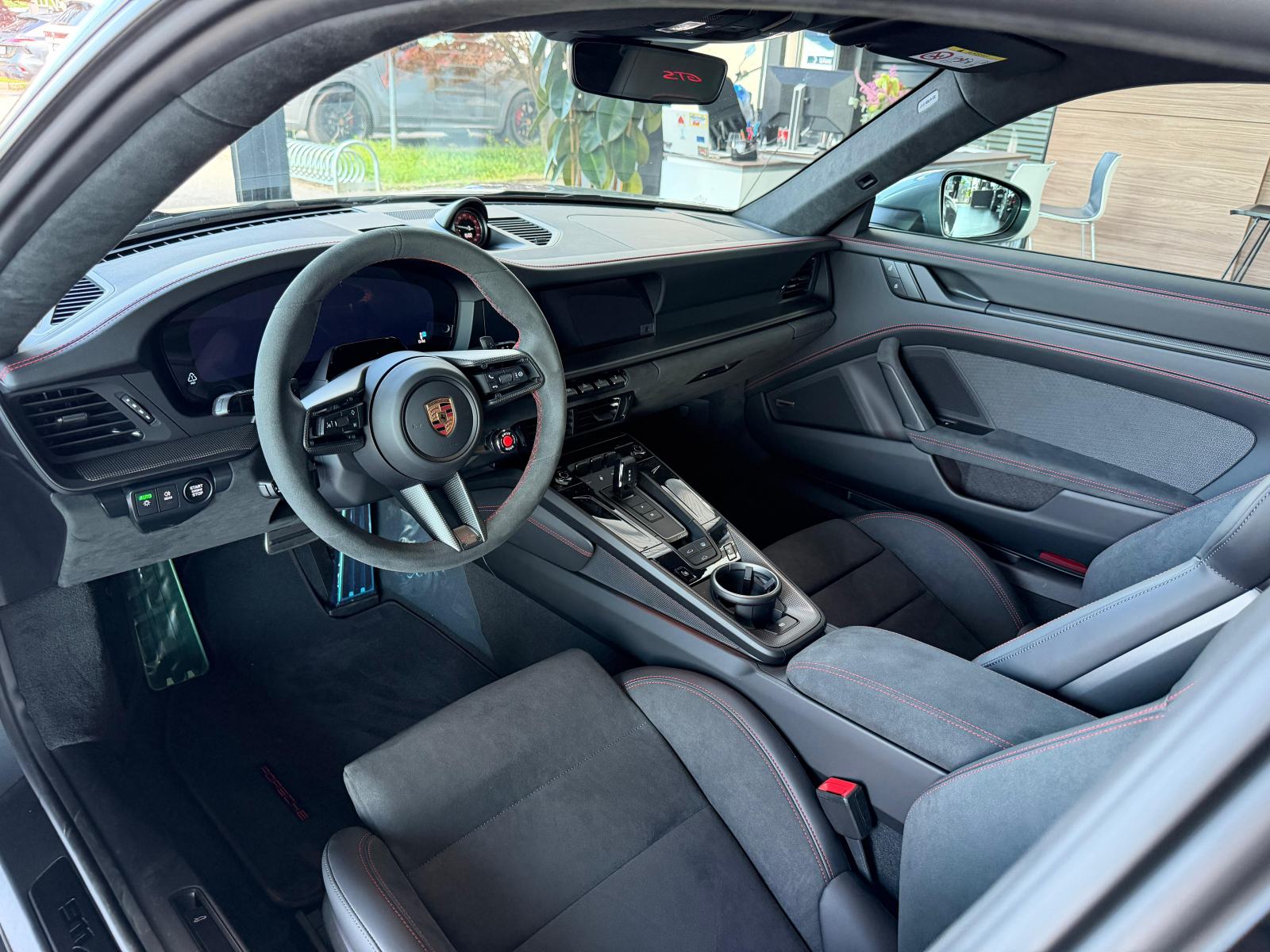 Porsche 911 2GTS 992.2 by Classe, u PDVu, dugoročni najam, fotografija 9