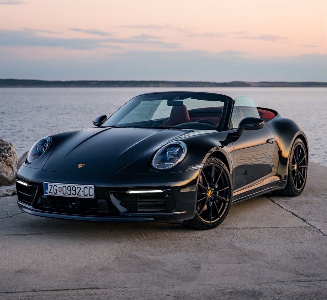 Porsche 911 Carrera Cabrio 992, fotografija 4