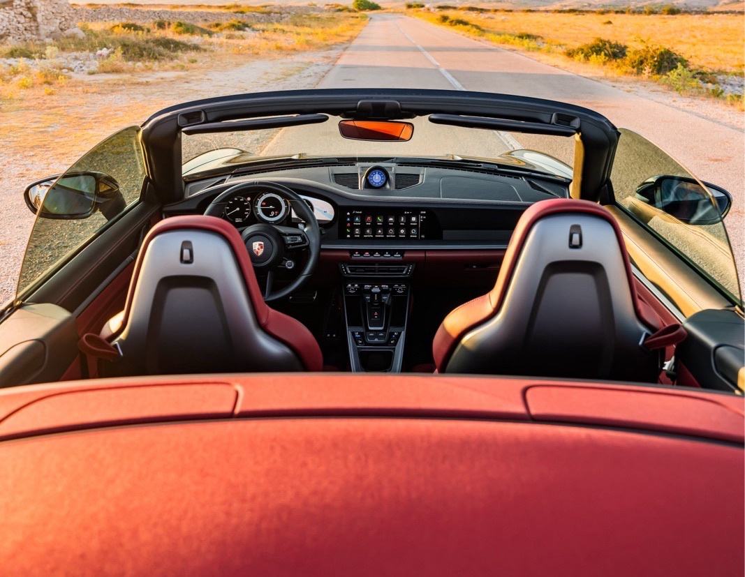 Porsche 911 Carrera Cabrio 992, fotografija 14